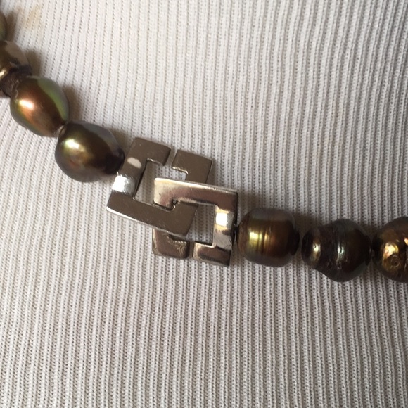 Freshwater Pearl Necklace - Picture 3 of 3